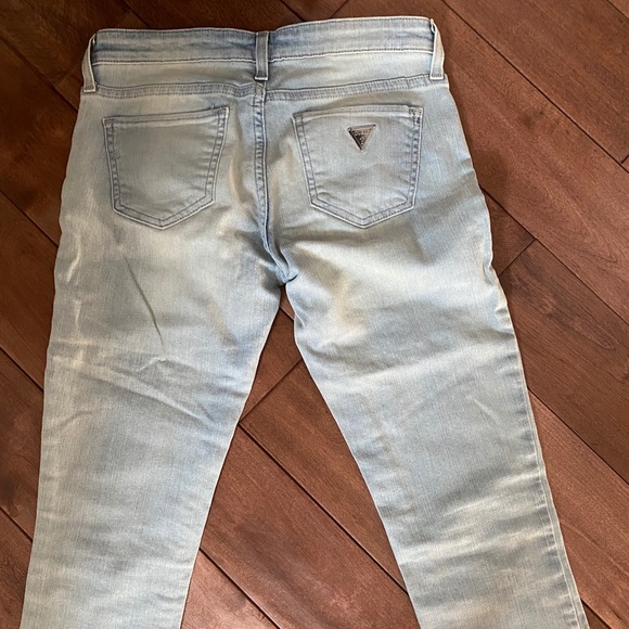 Guess cropped jeans (capri pants) - Picture 2 of 2